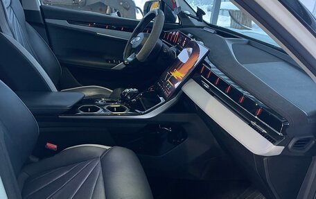 Geely Atlas, 2024 год, 2 999 999 рублей, 9 фотография