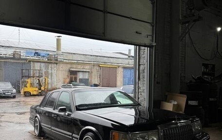 Lincoln Town Car II, 1994 год, 2 500 000 рублей, 14 фотография