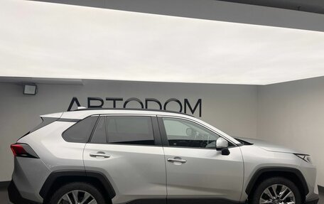 Toyota RAV4, 2019 год, 3 490 000 рублей, 5 фотография