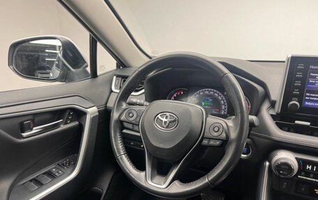 Toyota RAV4, 2019 год, 3 490 000 рублей, 17 фотография