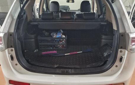 Mitsubishi Outlander III рестайлинг 3, 2012 год, 1 500 000 рублей, 6 фотография