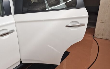 Mitsubishi Outlander III рестайлинг 3, 2012 год, 1 500 000 рублей, 11 фотография