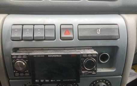 ЛуАЗ Patriot, 2010 год, 630 000 рублей, 6 фотография