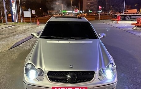 Mercedes-Benz CLK-Класс, 2002 год, 890 000 рублей, 10 фотография