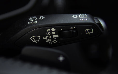 Audi A4, 2018 год, 2 370 000 рублей, 33 фотография