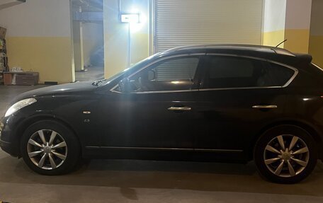 Infiniti QX50 I рестайлинг, 2015 год, 1 850 000 рублей, 7 фотография