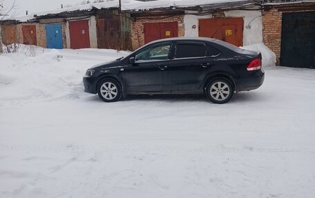 Volkswagen Polo VI (EU Market), 2012 год, 750 000 рублей, 1 фотография