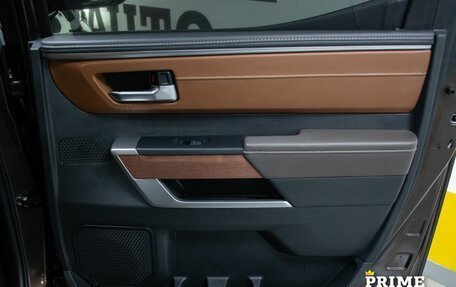 Toyota Tundra, 2024 год, 8 999 000 рублей, 27 фотография