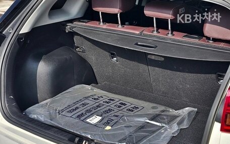 KIA Niro I, 2022 год, 1 587 000 рублей, 12 фотография