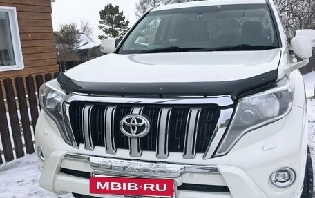 Toyota Land Cruiser Prado 150 рестайлинг 2, 2015 год, 3 400 000 рублей, 2 фотография