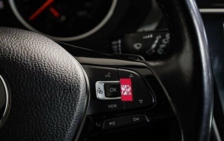 Volkswagen Tiguan II, 2020 год, 2 375 000 рублей, 13 фотография