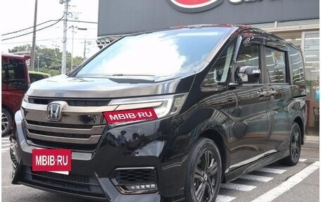 Honda Stepwgn IV, 2021 год, 2 140 000 рублей, 3 фотография