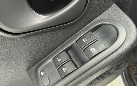 Renault Duster I рестайлинг, 2014 год, 960 000 рублей, 8 фотография