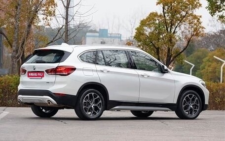 BMW X1, 2022 год, 2 000 000 рублей, 5 фотография