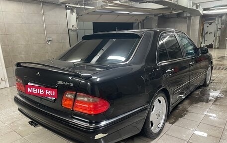 Mercedes-Benz E-Класс, 1996 год, 650 000 рублей, 5 фотография