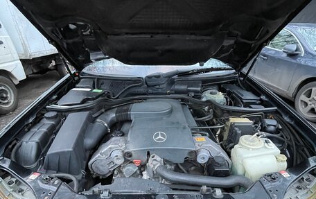 Mercedes-Benz E-Класс, 1996 год, 650 000 рублей, 23 фотография