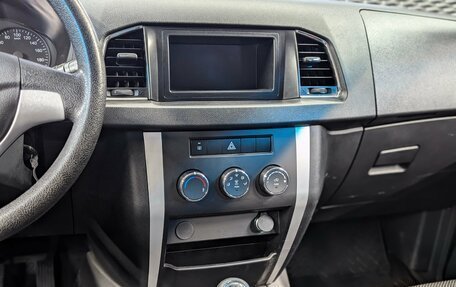 ЛуАЗ Patriot, 2023 год, 1 215 000 рублей, 16 фотография