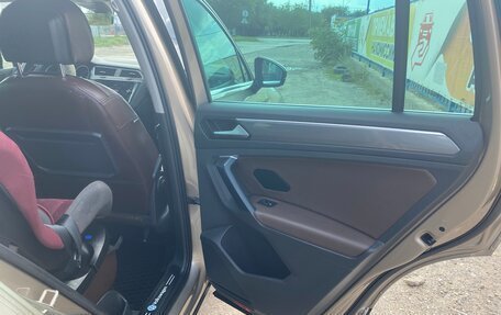 Volkswagen Tiguan II, 2019 год, 2 550 000 рублей, 4 фотография