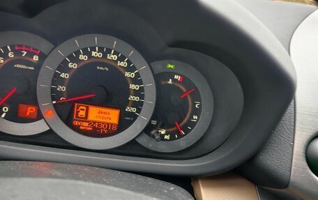 Toyota RAV4, 2010 год, 1 400 000 рублей, 6 фотография