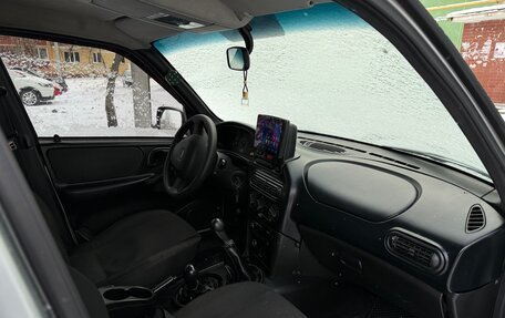 Chevrolet Niva I рестайлинг, 2014 год, 545 000 рублей, 24 фотография