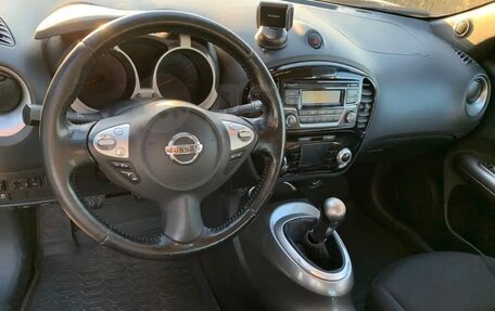 Nissan Juke II, 2014 год, 890 000 рублей, 11 фотография