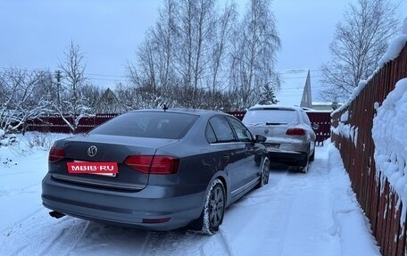 Volkswagen Jetta VI, 2016 год, 1 140 000 рублей, 3 фотография