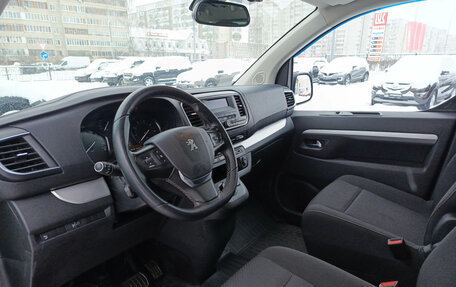 Peugeot Traveller I, 2021 год, 2 860 000 рублей, 20 фотография