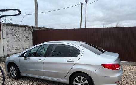 Peugeot 408 I рестайлинг, 2016 год, 590 000 рублей, 4 фотография