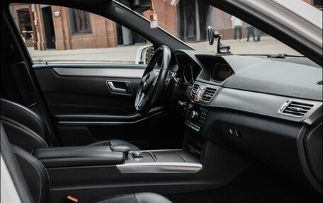 Mercedes-Benz E-Класс, 2014 год, 2 750 000 рублей, 8 фотография