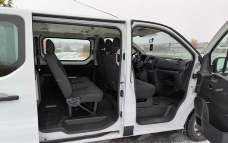 Opel Vivaro B, 2018 год, 2 399 000 рублей, 17 фотография