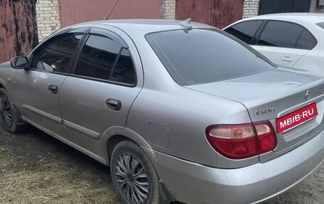 Nissan Almera, 2004 год, 305 000 рублей, 2 фотография