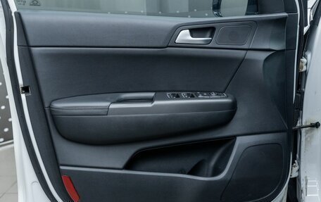 KIA Sportage IV рестайлинг, 2019 год, 2 535 000 рублей, 18 фотография