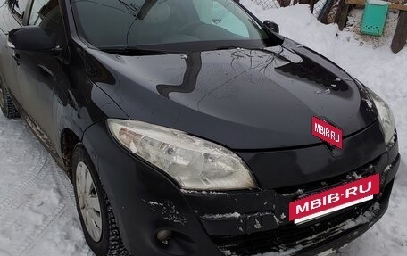Renault Megane III, 2010 год, 650 000 рублей, 2 фотография