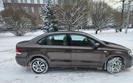Volkswagen Polo VI (EU Market), 2016 год, 910 000 рублей, 3 фотография