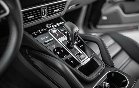 Porsche Cayenne III, 2020 год, 10 000 000 рублей, 15 фотография