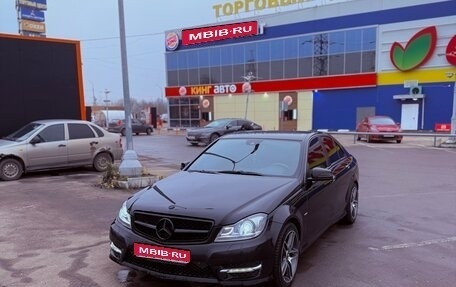 Mercedes-Benz C-Класс, 2012 год, 1 400 000 рублей, 1 фотография