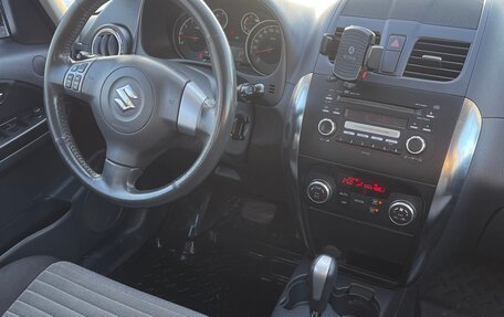 Suzuki SX4 II рестайлинг, 2010 год, 1 000 000 рублей, 8 фотография