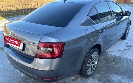 Skoda Octavia, 2018 год, 1 950 000 рублей, 10 фотография