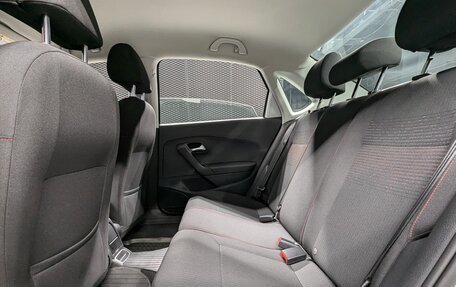 Volkswagen Polo VI (EU Market), 2018 год, 1 285 000 рублей, 32 фотография