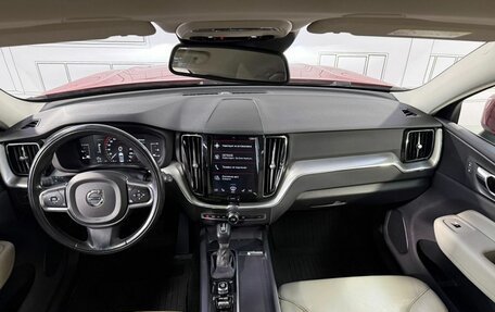 Volvo XC60 II, 2019 год, 2 700 000 рублей, 12 фотография