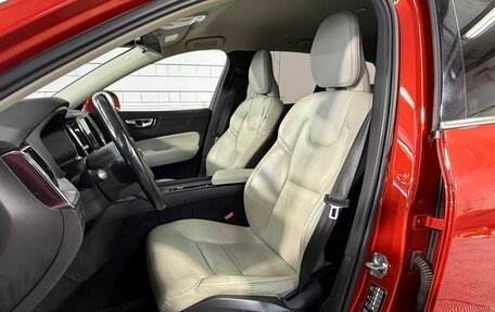 Volvo XC60 II, 2019 год, 2 700 000 рублей, 17 фотография