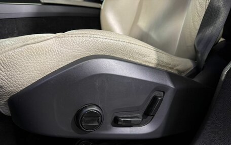 Volvo XC60 II, 2019 год, 2 700 000 рублей, 18 фотография