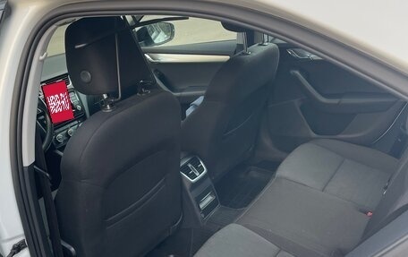 Skoda Octavia, 2017 год, 1 570 000 рублей, 7 фотография