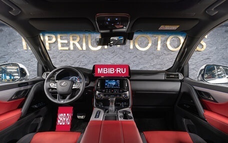 Lexus LX, 2025 год, 19 390 000 рублей, 9 фотография