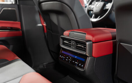 Lexus LX, 2025 год, 19 390 000 рублей, 24 фотография