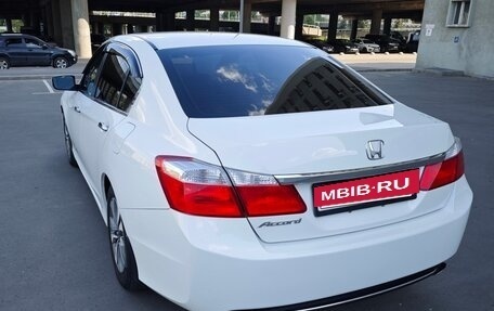 Honda Accord IX рестайлинг, 2013 год, 2 050 000 рублей, 5 фотография