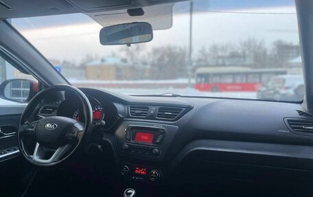 KIA Rio III рестайлинг, 2013 год, 800 000 рублей, 7 фотография