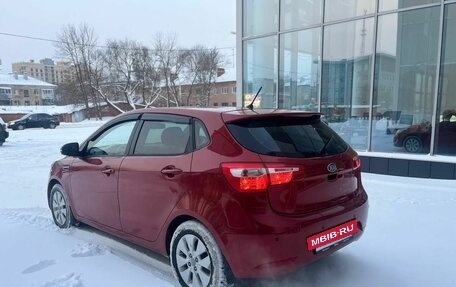 KIA Rio III рестайлинг, 2013 год, 800 000 рублей, 4 фотография