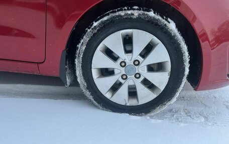 KIA Rio III рестайлинг, 2013 год, 800 000 рублей, 17 фотография