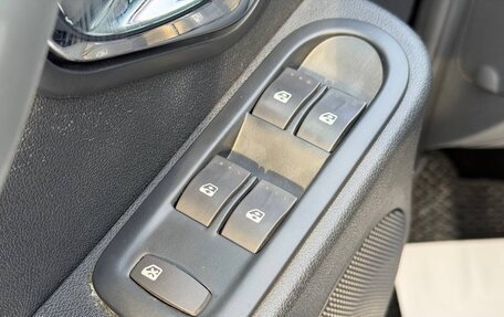 Nissan Terrano III, 2015 год, 995 000 рублей, 22 фотография